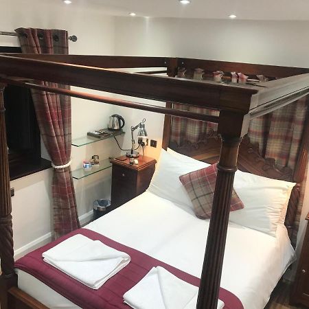 Hot Tub Hide Away Near Alton Towers Staffordshire Otel Cheddleton Dış mekan fotoğraf